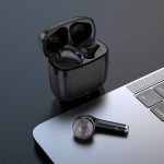 Hoco EW15 TWS Wireless Earpods - Image 4